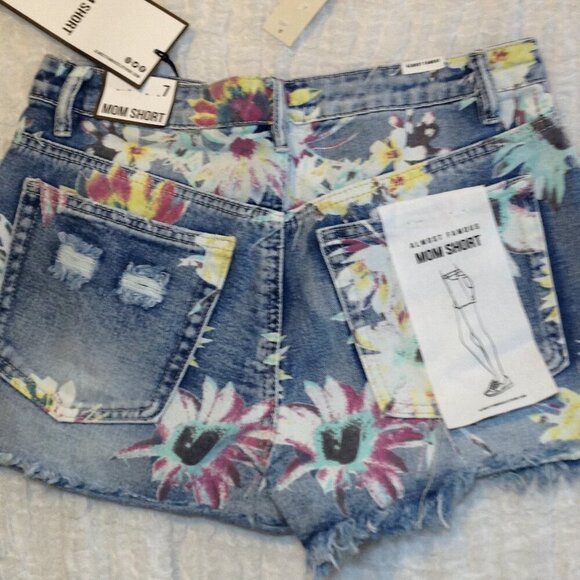 NWT Almost Famous "7" Mom Shorts, Bohemian, Hippie Chic, Coachella, Burning Man - Picture 3 of 5